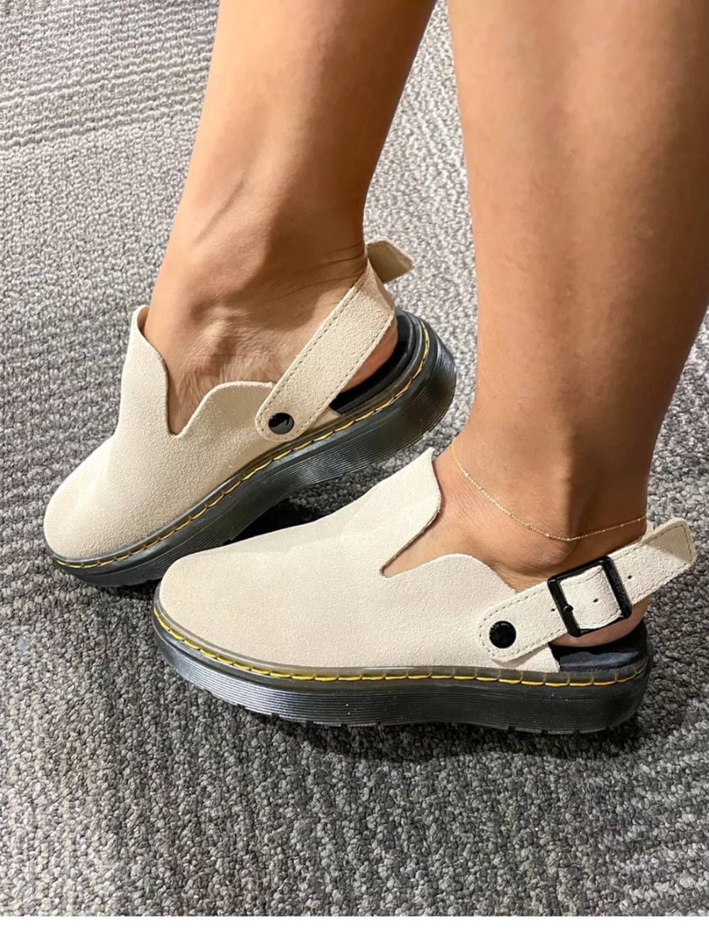 Dr. Martens Carlson Suede Mule Shoe